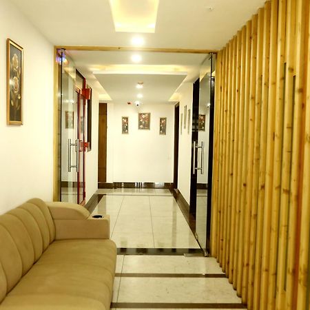 Hotel Prism Grand Zirakpur Zewnętrze zdjęcie