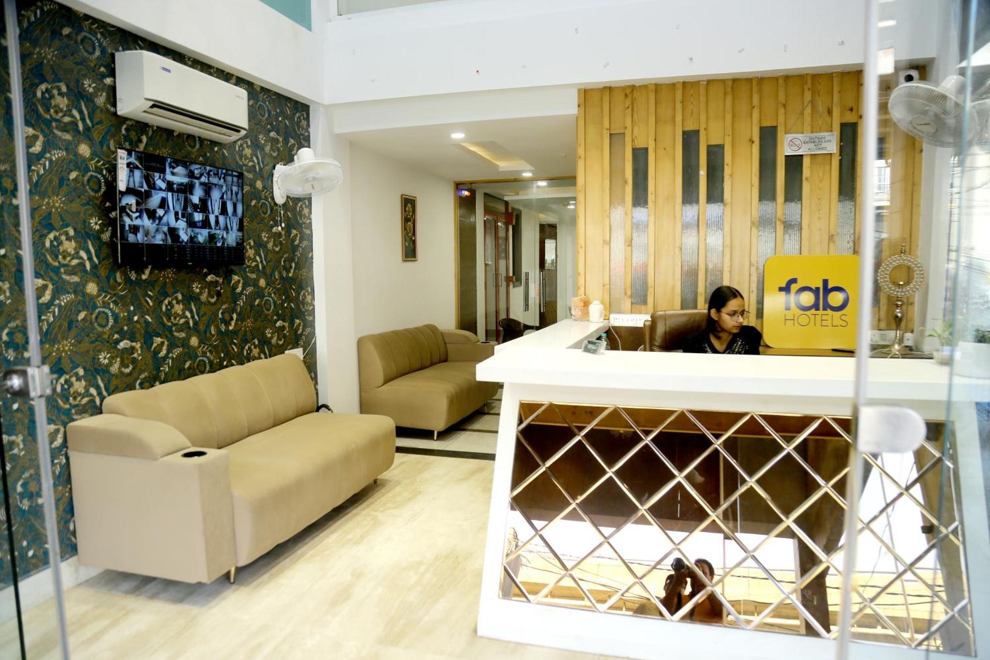 Hotel Prism Grand Zirakpur Zewnętrze zdjęcie
